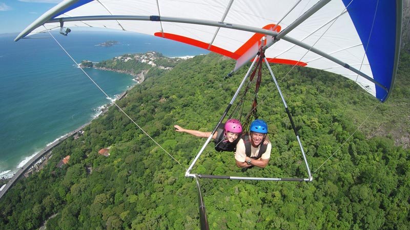 Voo livre de asa delta no Rio de Janeiro