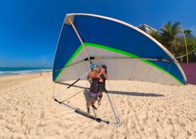 Asa delta - Ppouso na praia de São Conrado